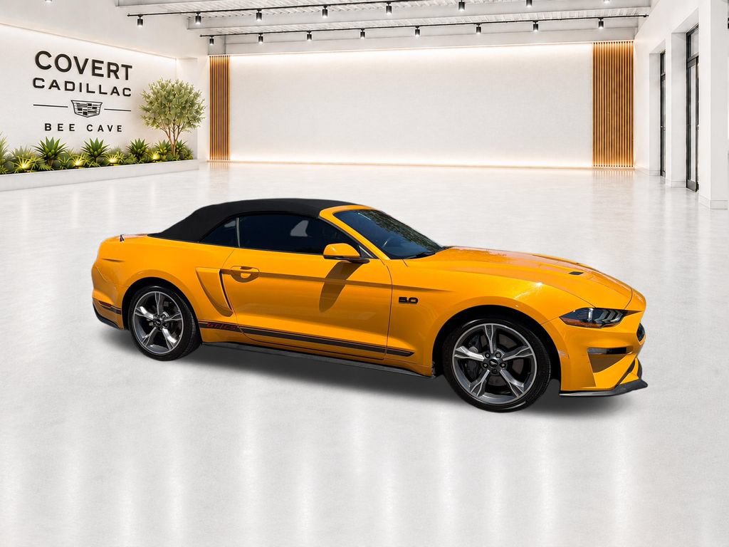 Used 2022 Ford Mustang GT Premium w/ Equipment Group 401A RWD image 17
