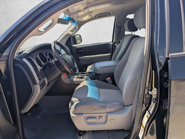 Used 2010 Toyota Tundra 4x4 CrewMax image 14