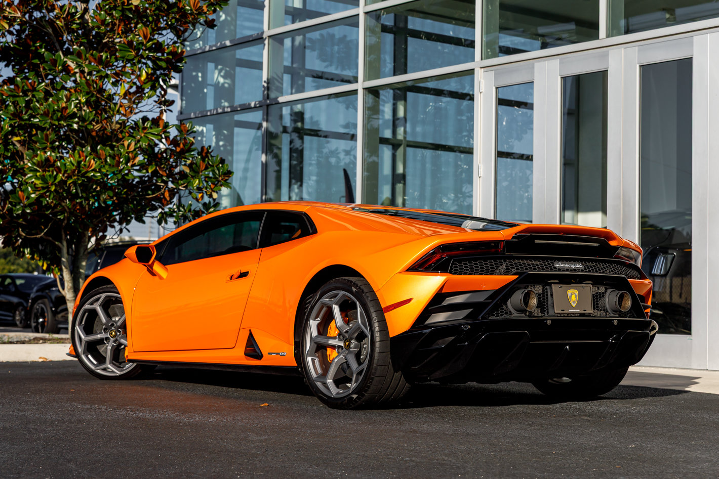 Used 2023 Lamborghini Huracan EVO RWD image 14