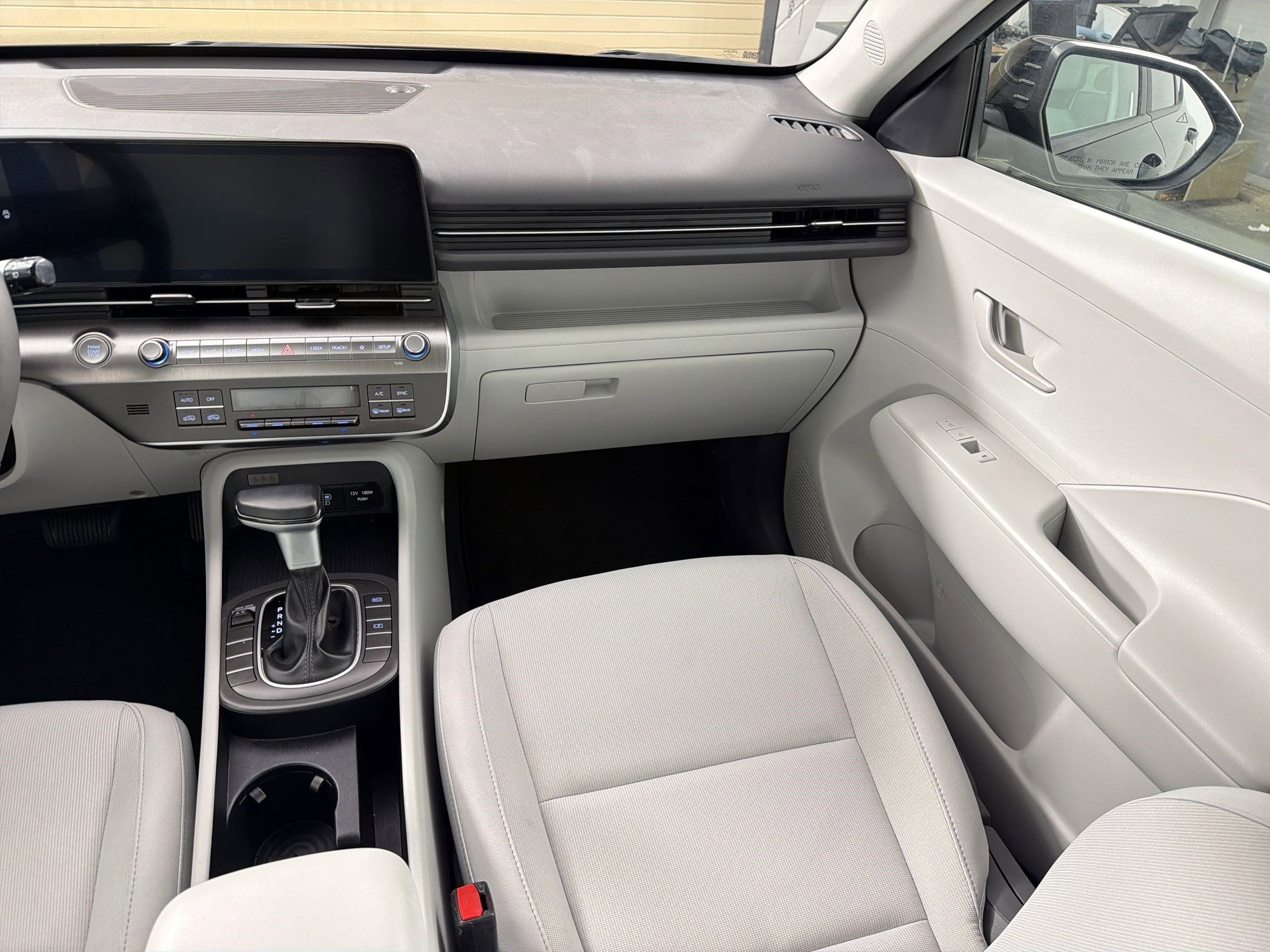 Certified 2025 Hyundai Kona SEL FWD image 27