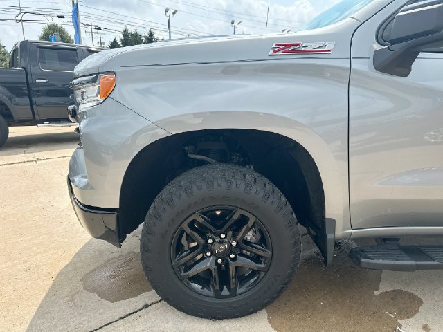 Used 2023 Chevrolet Silverado 1500 LT Trail Boss w/ Protection Package AWD/4WD image 37