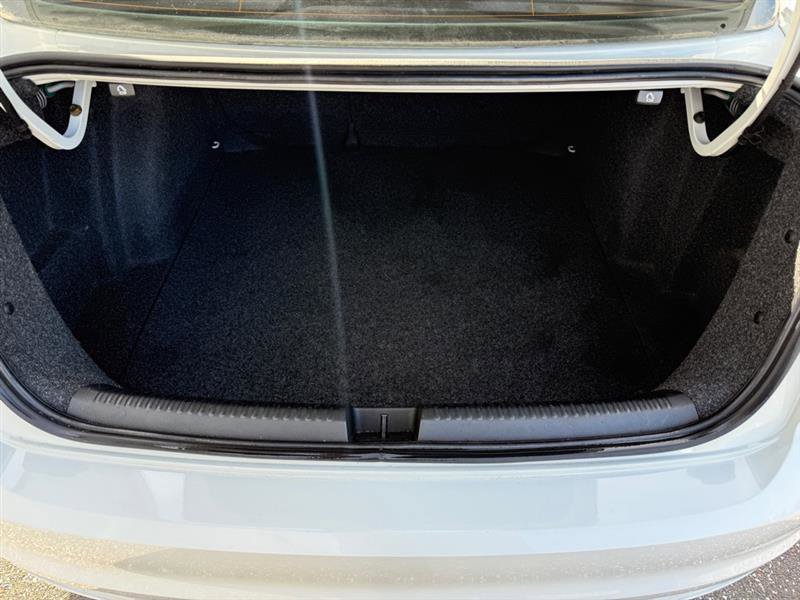 Used 2017 Volkswagen Jetta S image 13