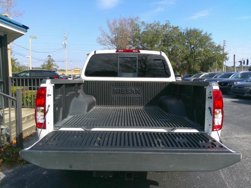 Used 2017 Nissan Frontier SV AWD/4WD image 8