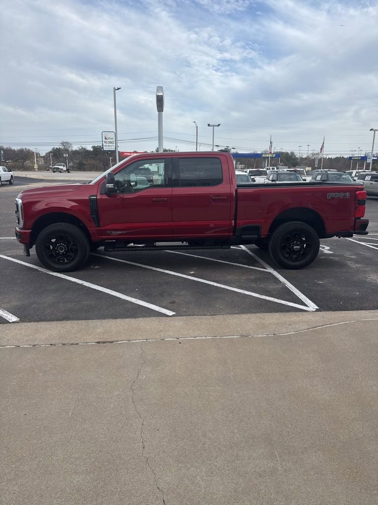 Used 2026 Ford F250 Lariat w/ Black Appearance Package image 7