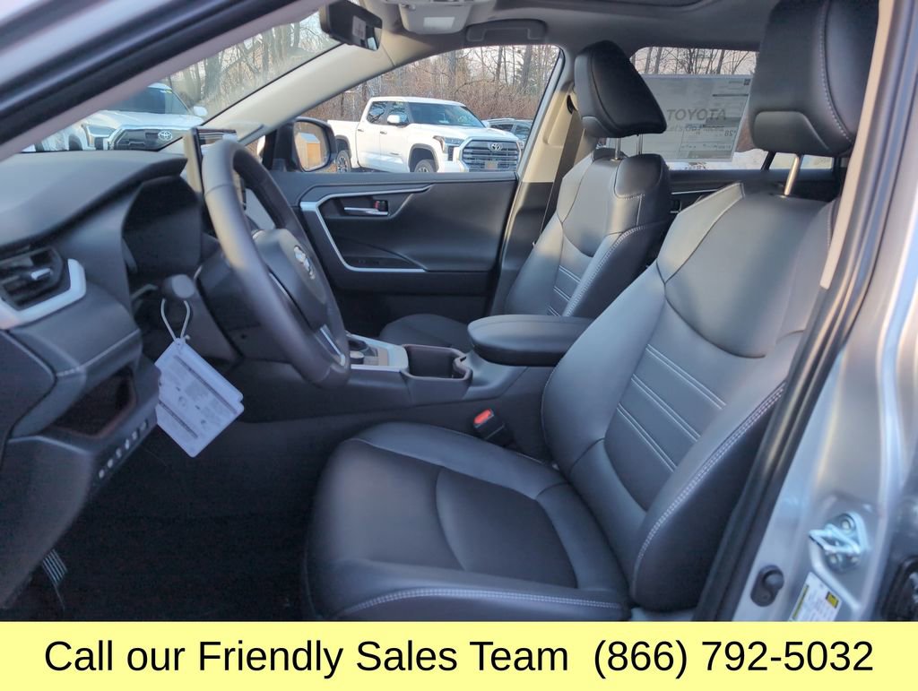 New 2025 Toyota RAV4 Limited w/ Advanced Technology Package image 9