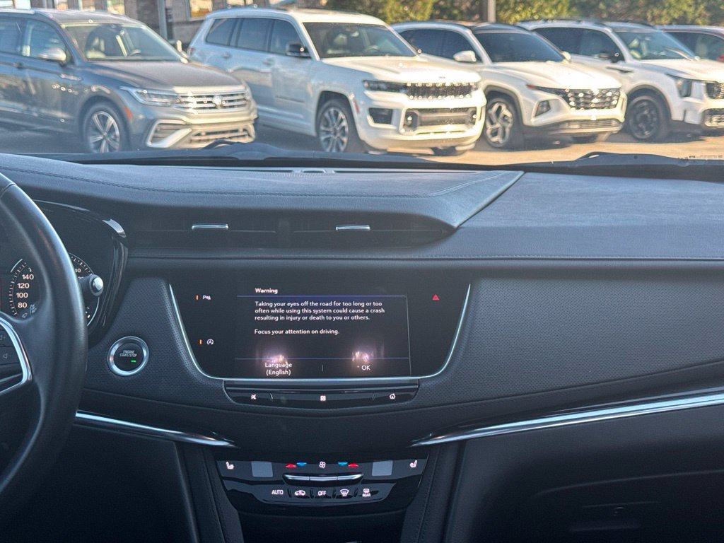 Used 2020 Cadillac XT5 Premium Luxury AWD/4WD image 19