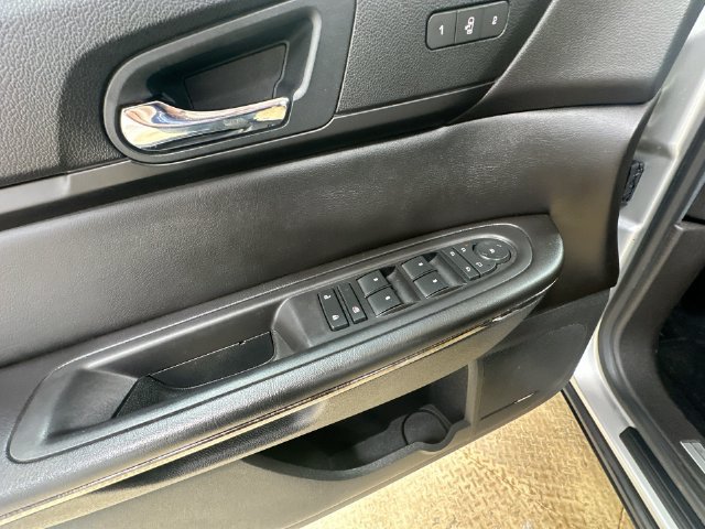 Used 2017 GMC Acadia Limited SLT AWD/4WD image 23