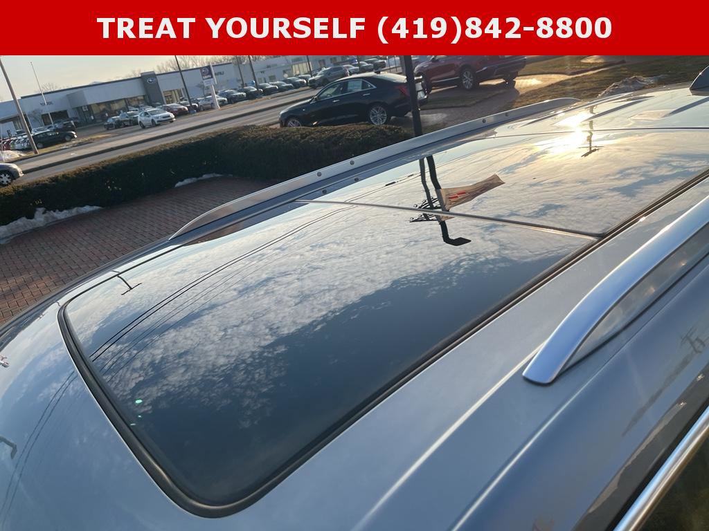 Used 2024 Cadillac XT6 Premium Luxury w/ Platinum Package image 11