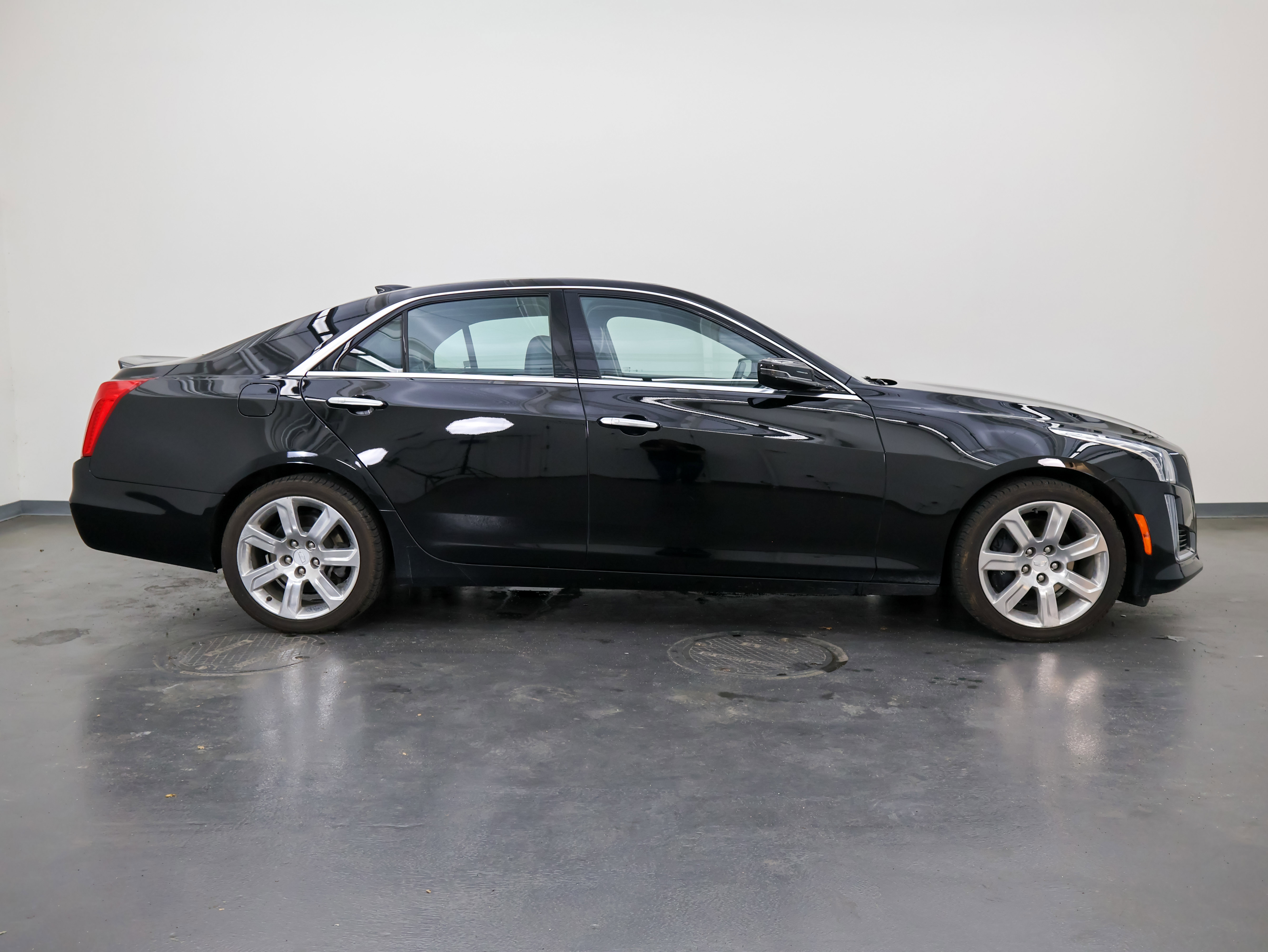 Used 2016 Cadillac CTS Luxury AWD/4WD image 2