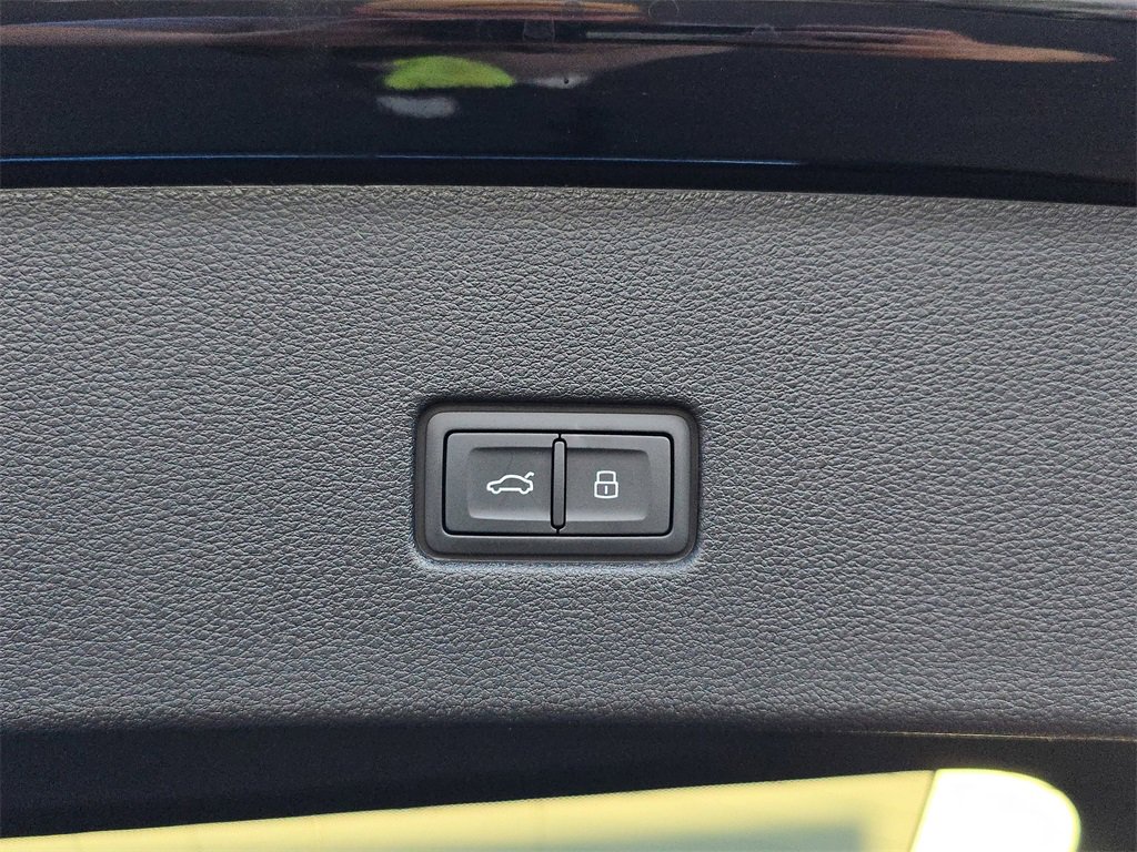 New 2026 Audi RS Q8 performance image 14