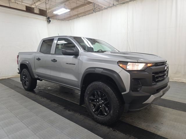 Used 2024 Chevrolet Colorado Trail Boss w/ Advanced Trailering Package AWD/4WD image 8