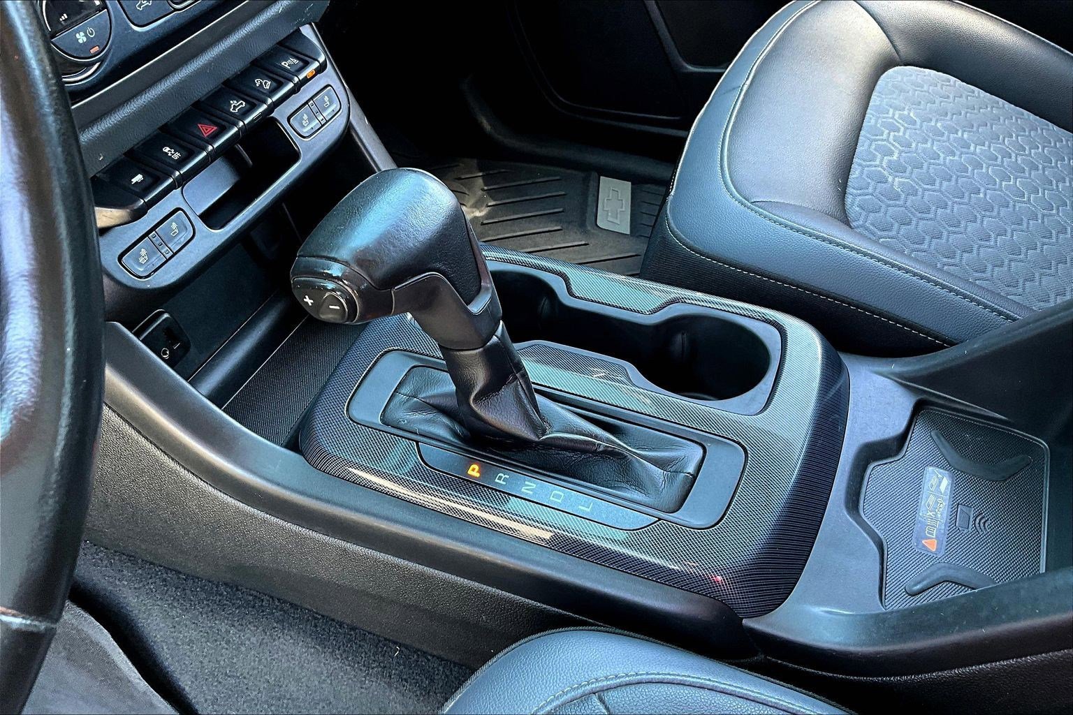 Used 2019 Chevrolet Colorado Z71 w/ Z71 Midnight Edition AWD/4WD image 19