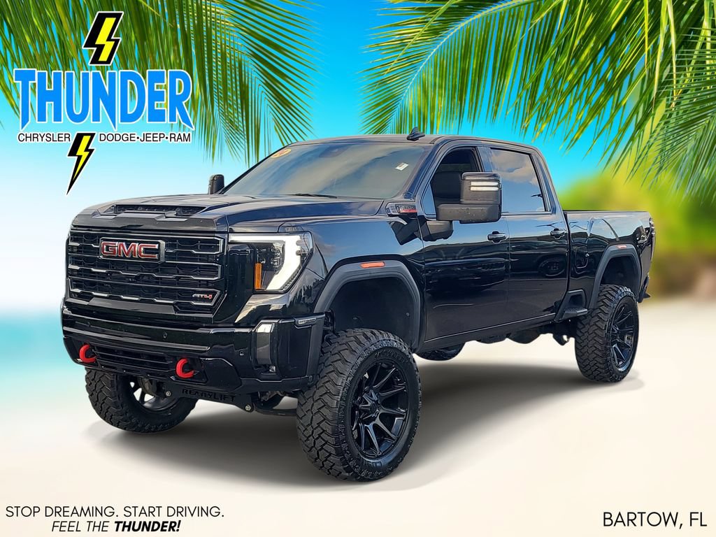 Used 2024 GMC Sierra 2500 AT4 AWD/4WD image 2