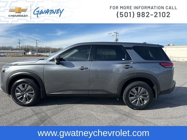 Used 2024 Nissan Pathfinder S image 8