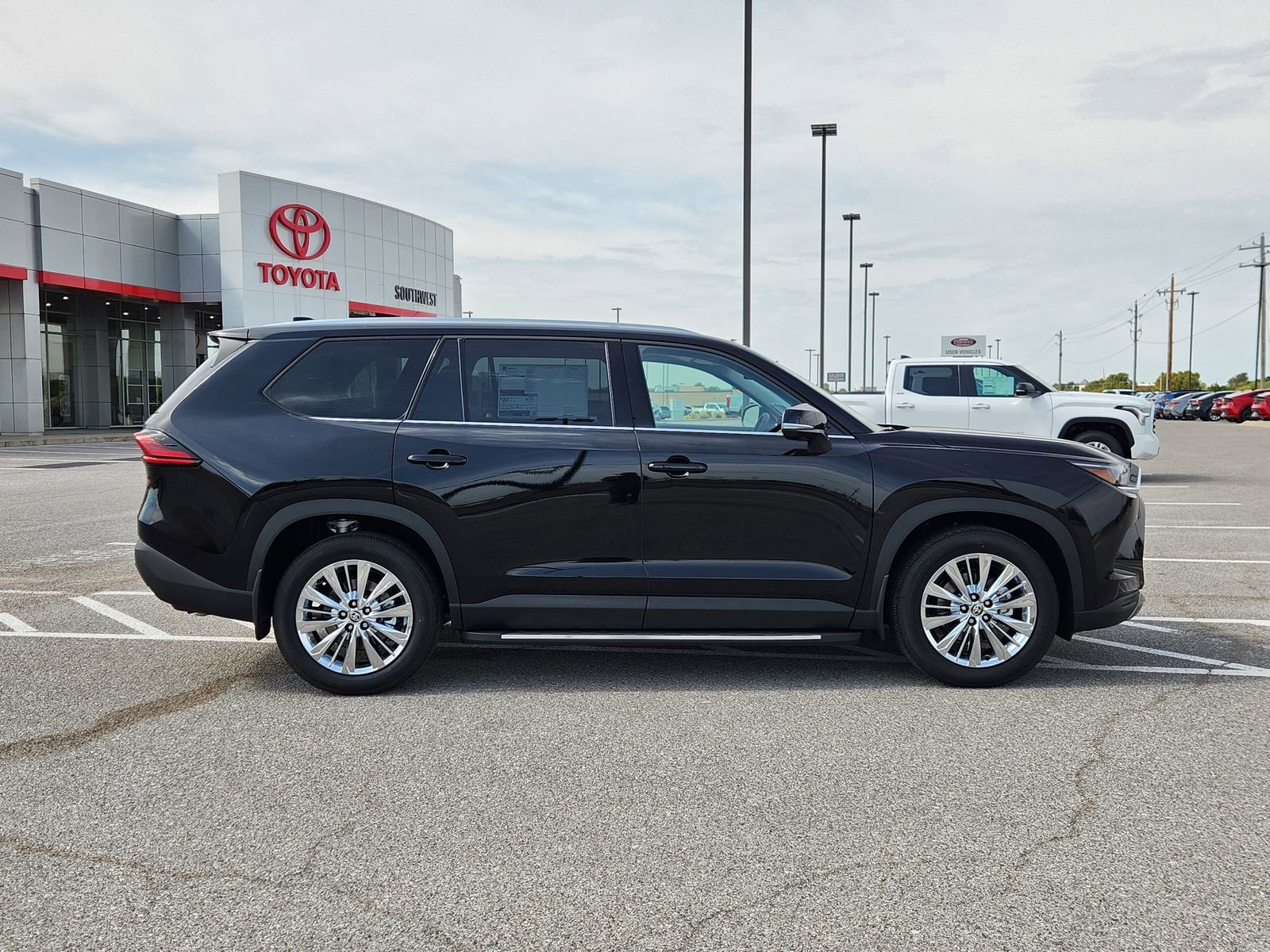 New 2026 Toyota Grand Highlander Platinum image 7