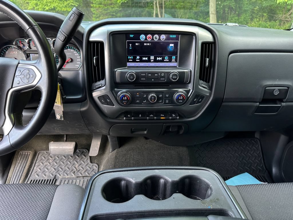 Used 2017 Chevrolet Silverado 1500 LT w/ All Star Edition AWD/4WD image 11