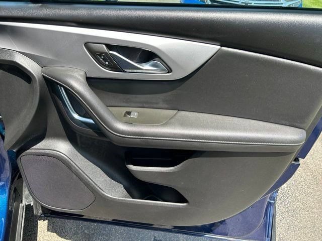 Used 2023 Chevrolet Blazer LT w/ Convenience Package FWD image 44