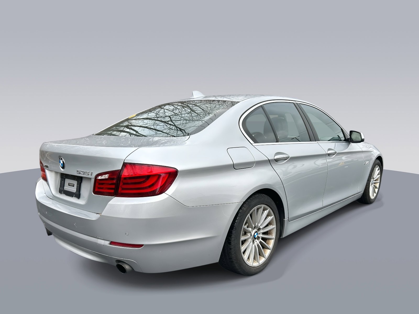 Used 2013 BMW 535i xDrive Sedan image 3