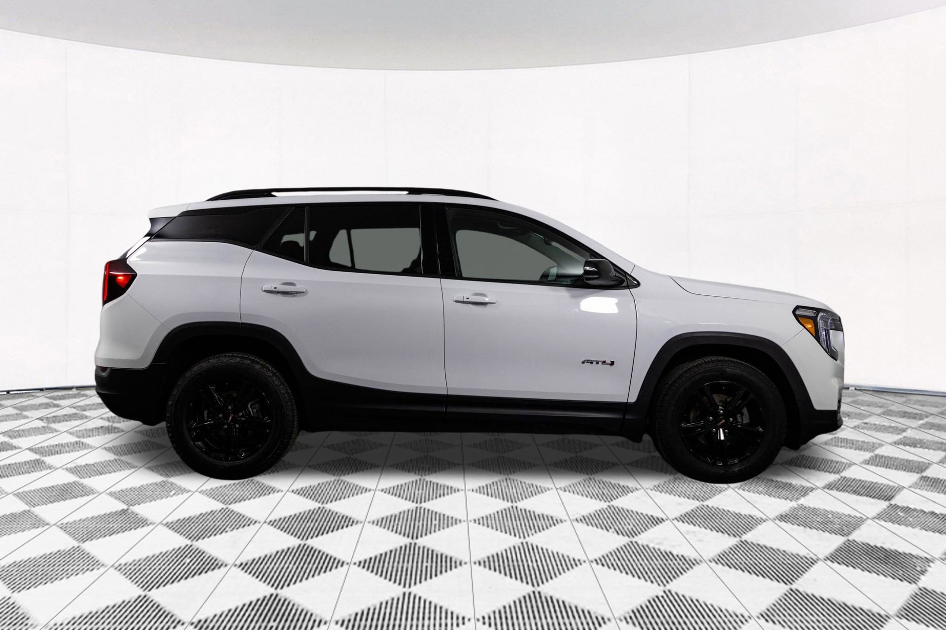 Certified 2023 GMC Terrain AT4 image 17