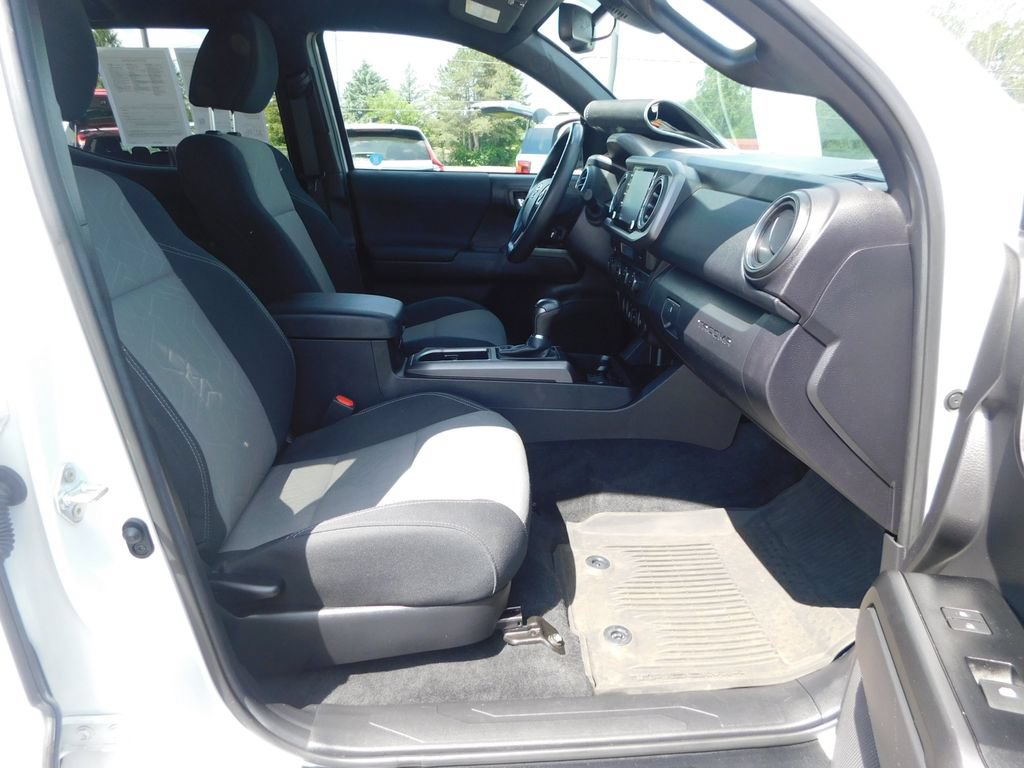 Used 2023 Toyota Tacoma TRD Sport AWD/4WD image 20