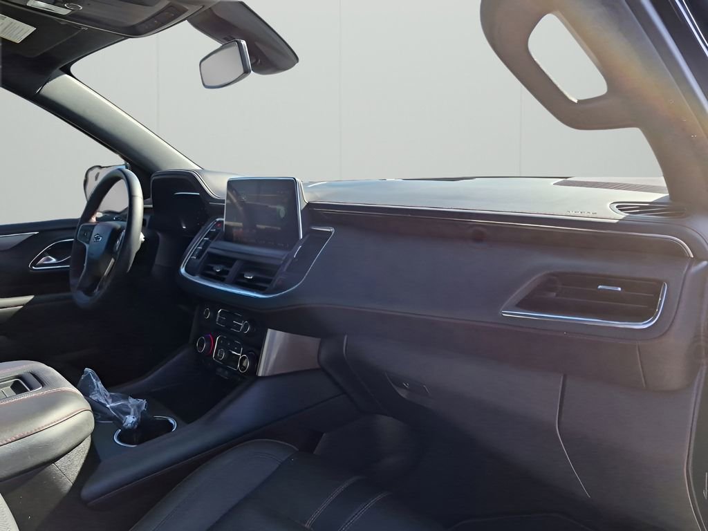 Used 2022 Chevrolet Suburban RST w/ Luxury Package RWD image 15