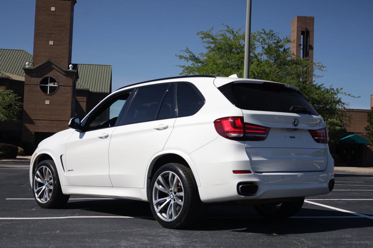 Used 2017 BMW X5 xDrive50i AWD/4WD image 3