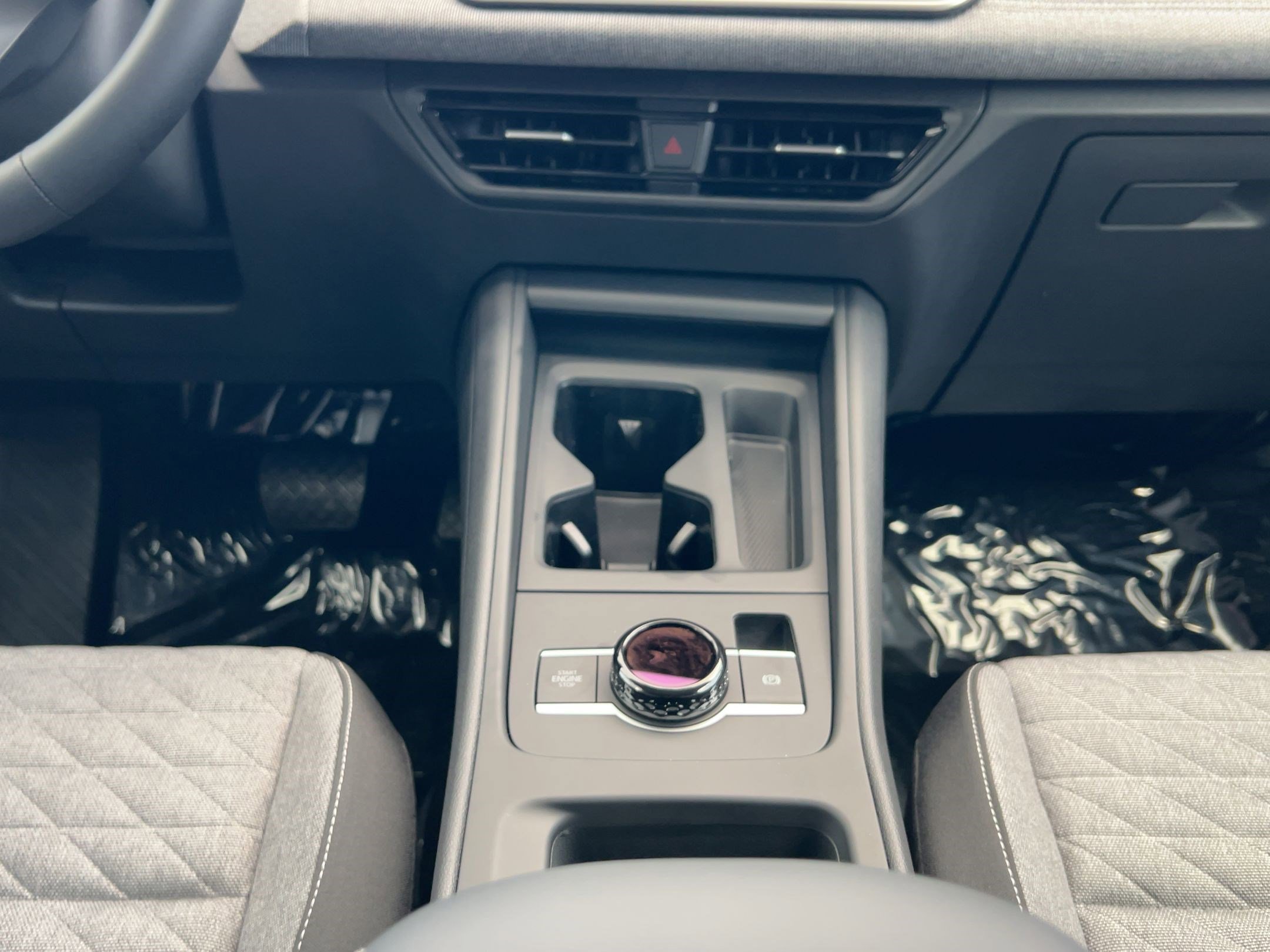 New 2026 Volkswagen Tiguan S FWD image 17