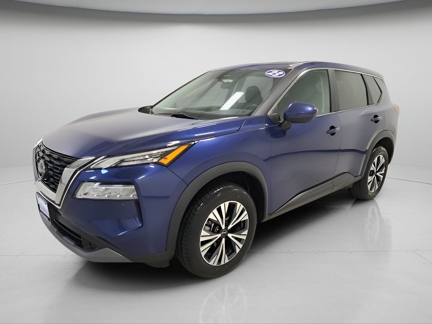 Used 2023 Nissan Rogue SV AWD/4WD image 3