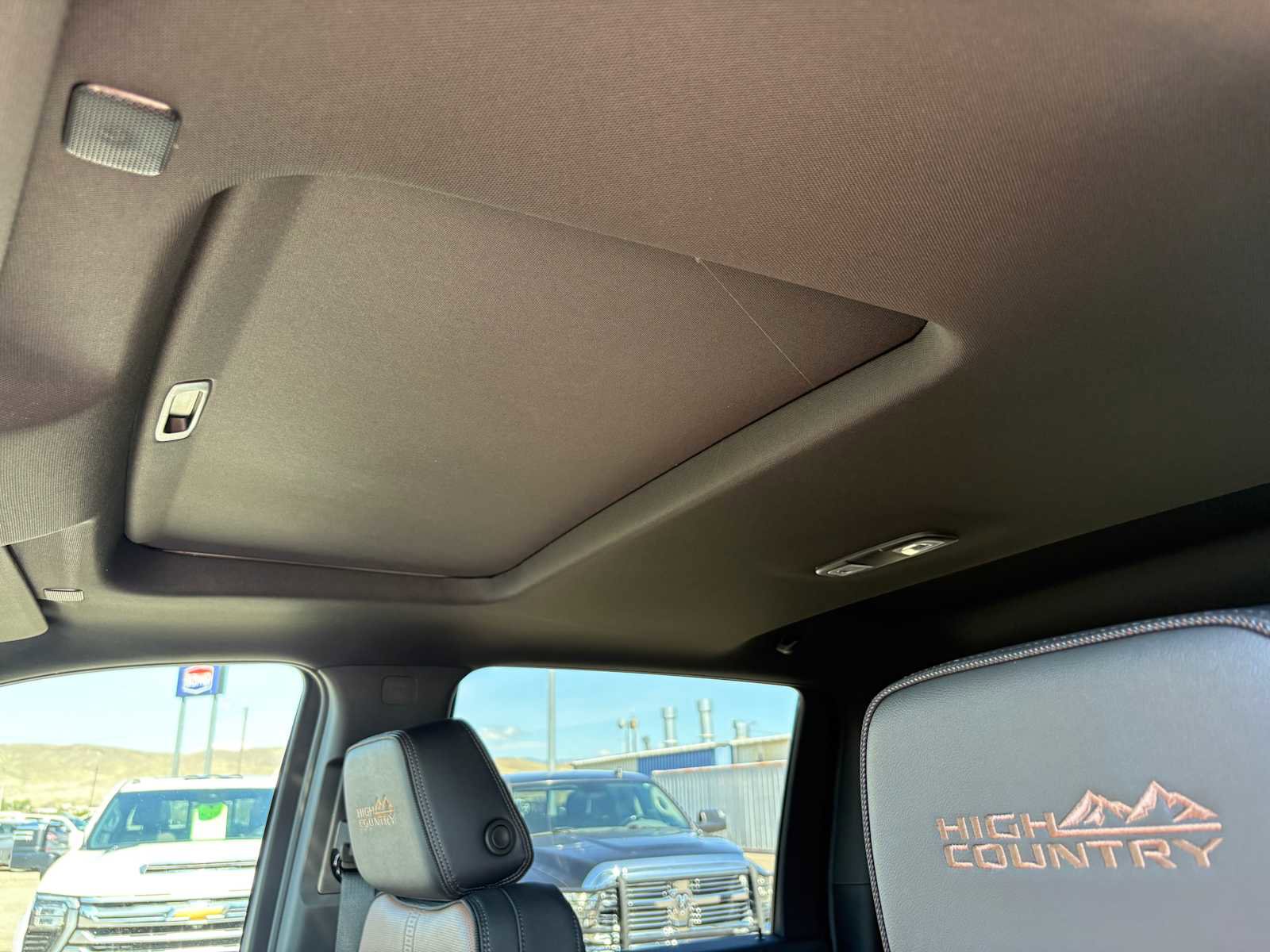 New 2026 Chevrolet Silverado 3500 High Country w/ Technology Package AWD/4WD image 25