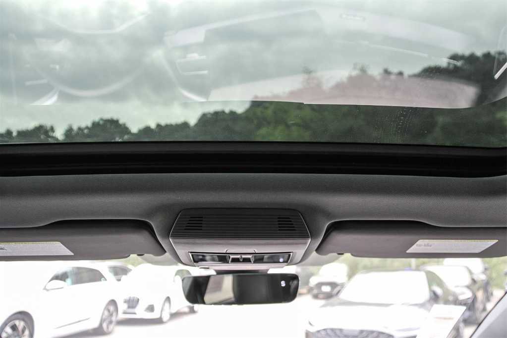 Used 2025 Audi Q4 e-tron Premium Plus w/ Premium Plus image 12