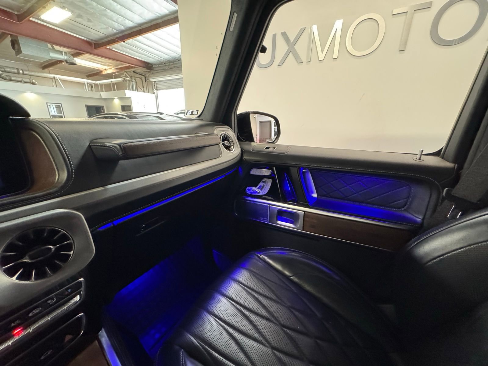 Used 2020 Mercedes-Benz G 550 image 39