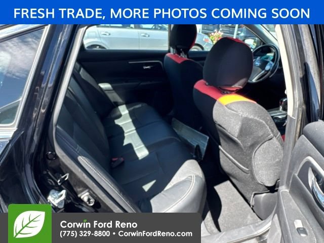Used 2016 Nissan Altima 3.5 SL FWD image 12