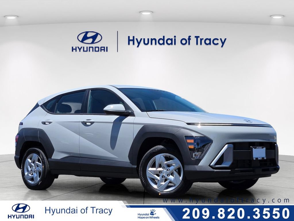 New 2026 Hyundai Kona SE