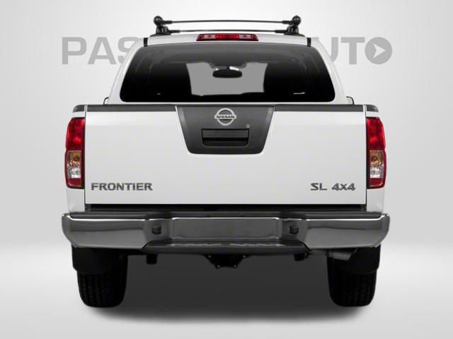 Used 2010 Nissan Frontier LE w/ LE Value Truck Pkg AWD/4WD image 6