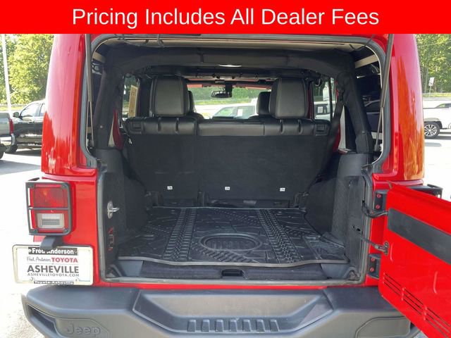 Used 2016 Jeep Wrangler Unlimited Rubicon AWD/4WD image 15
