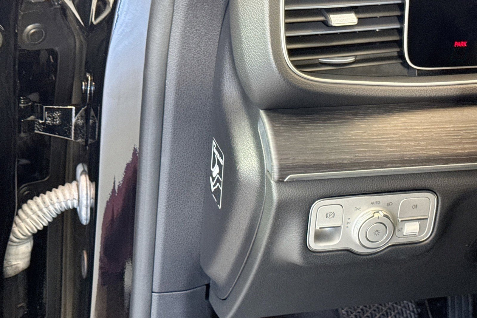 Used 2022 Mercedes-Benz GLE 350 4MATIC image 10