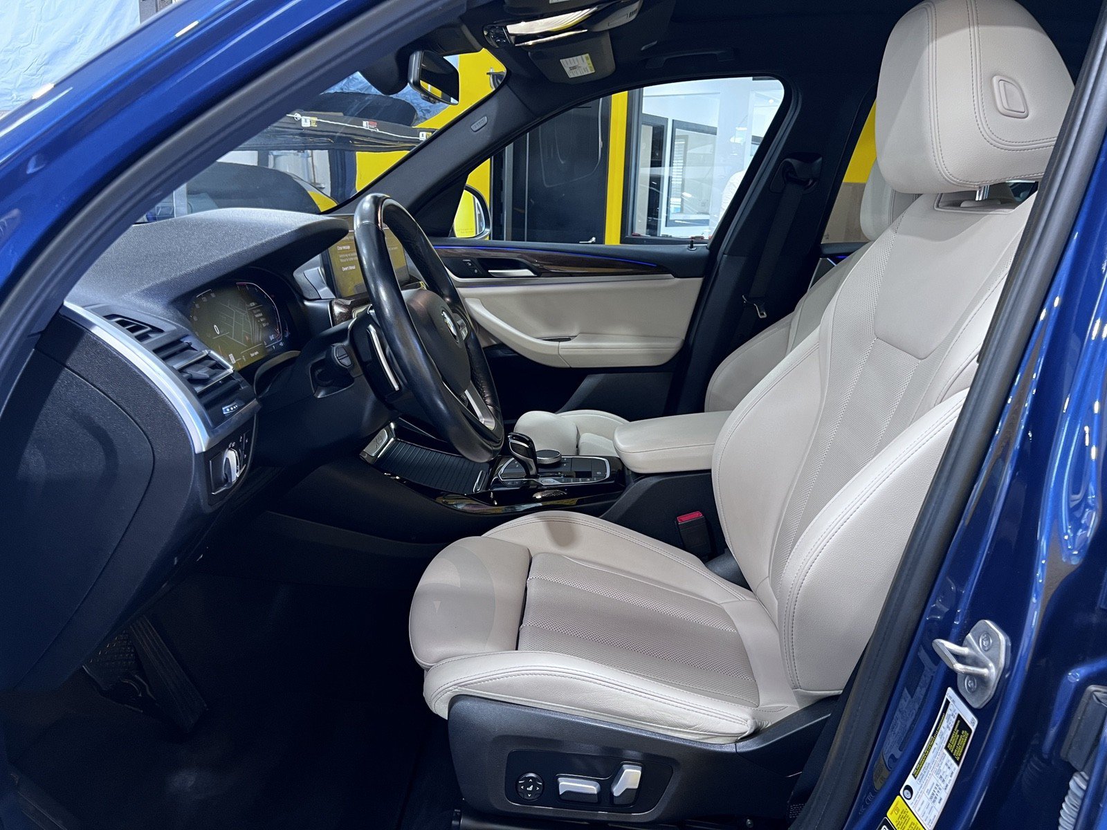 Used 2023 BMW X3 xDrive30i w/ Premium Package AWD/4WD image 15