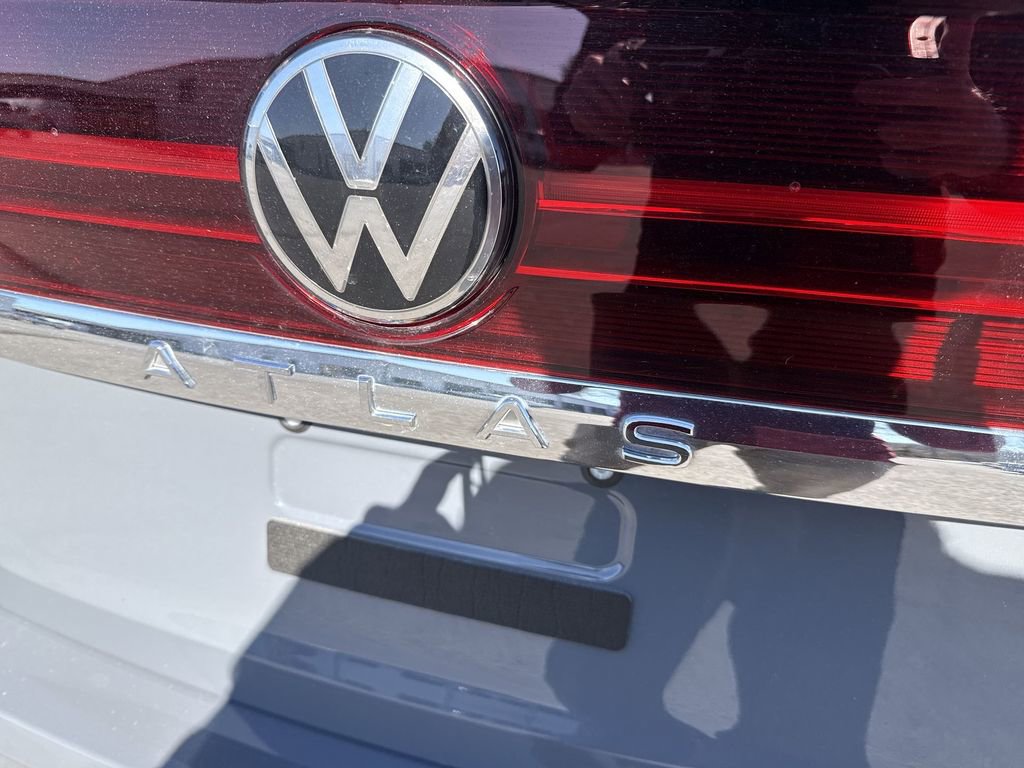 Certified 2025 Volkswagen Atlas SEL image 6