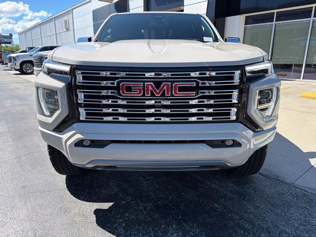 New 2026 GMC Canyon Denali AWD/4WD image 2