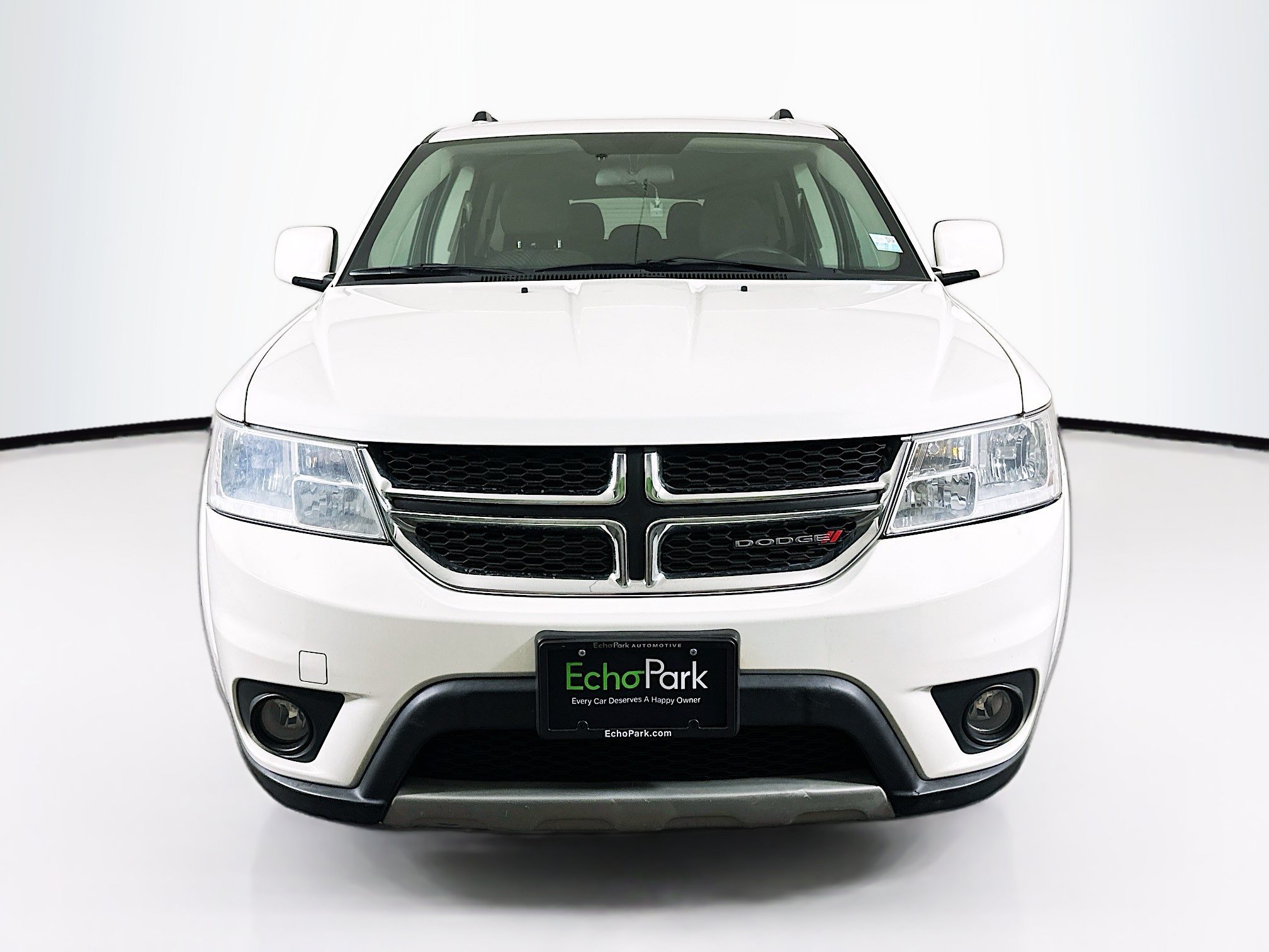 Used 2017 Dodge Journey SXT w/ Comfort/Convenience Group FWD image 2