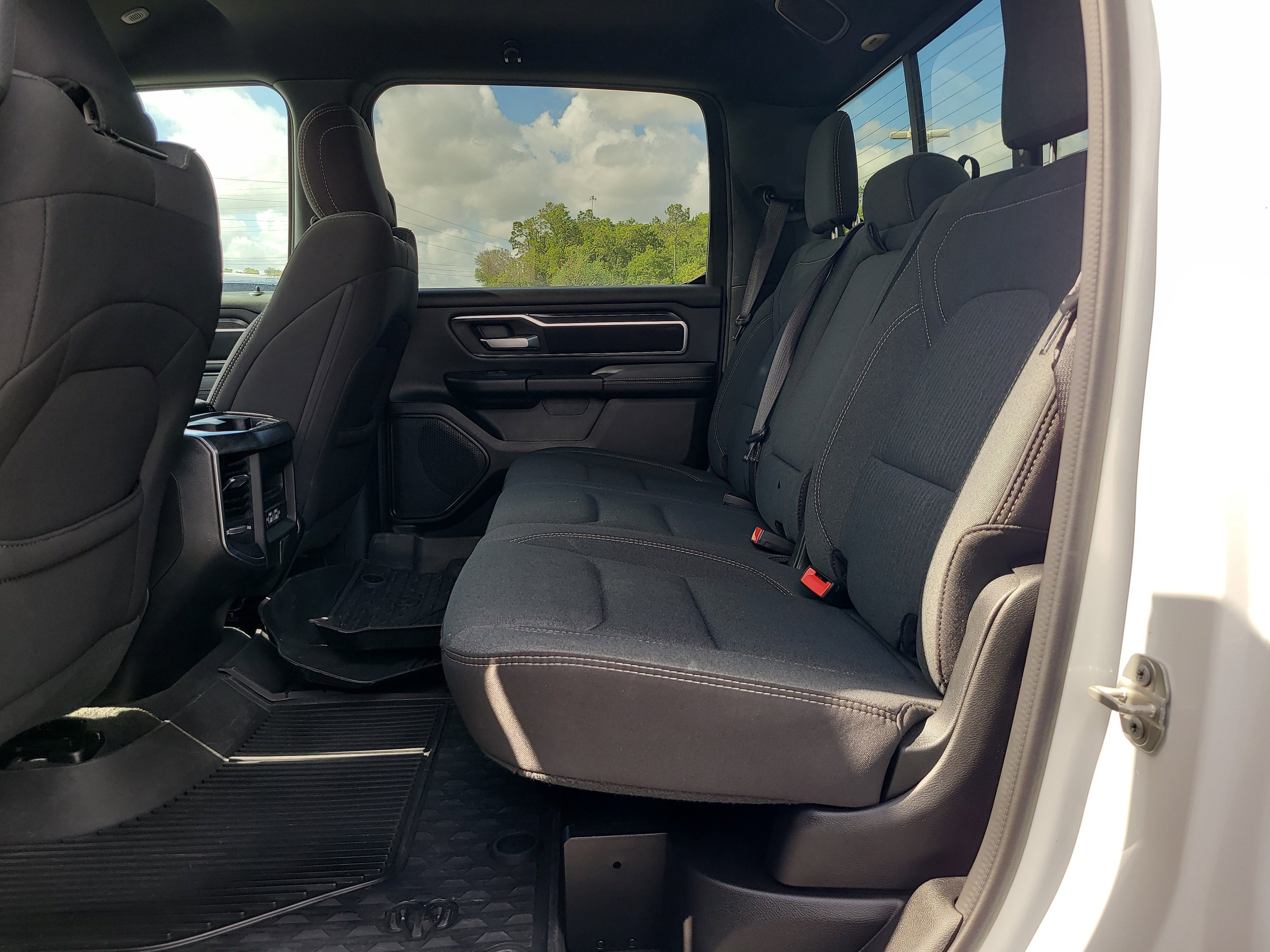 Used 2024 RAM 1500 Big Horn image 12