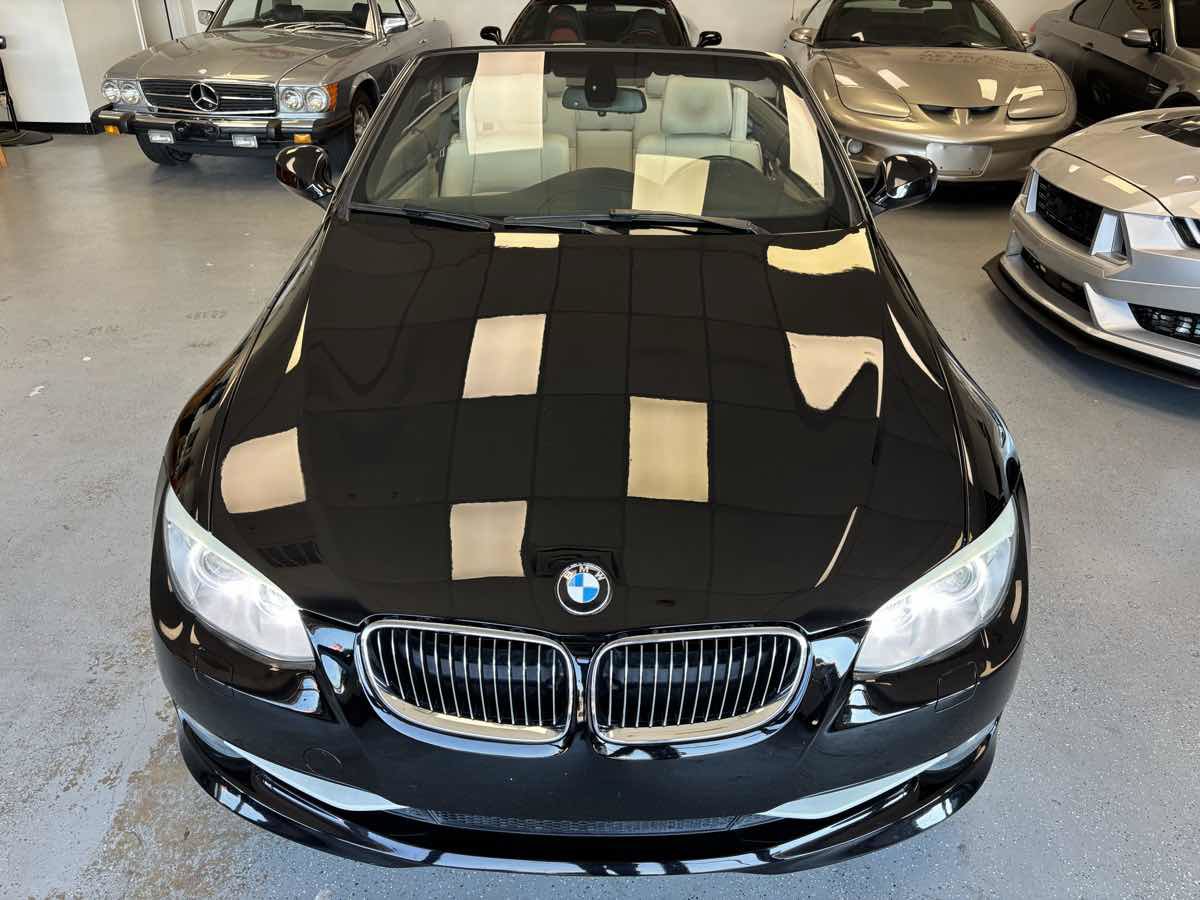 Used 2011 BMW 328i Convertible RWD image 14