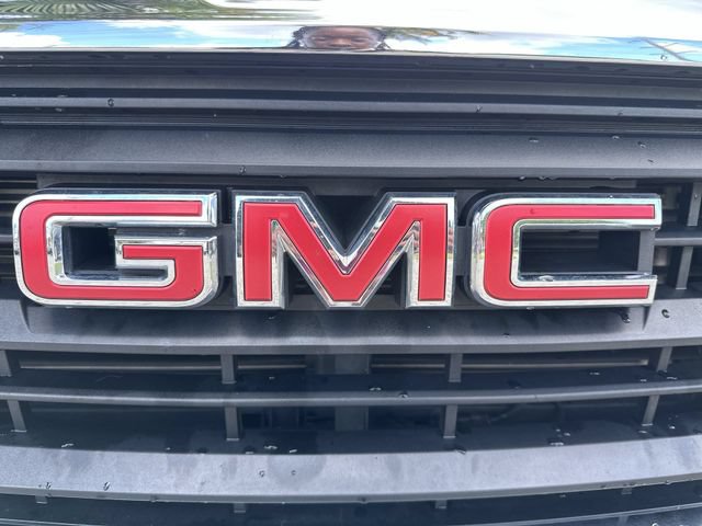 Used 2024 GMC Terrain SLE AWD/4WD image 10