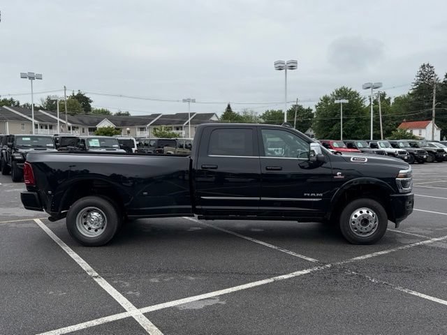 New 2026 RAM 3500 Limited AWD/4WD image 8