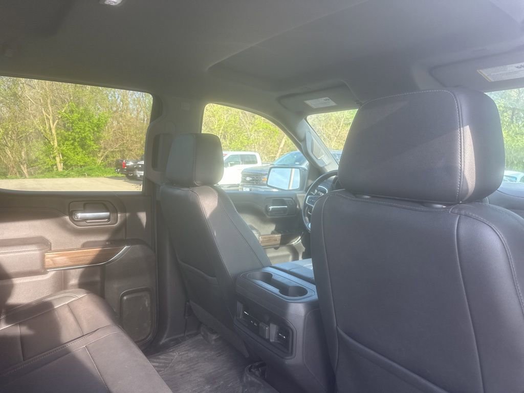 Used 2022 Chevrolet Silverado 1500 LT Trail Boss w/ LT Trail Boss Premium Package AWD/4WD image 12