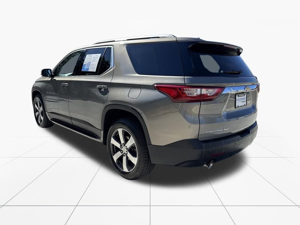 Used 2019 Chevrolet Traverse LT w/ LT Premium Package image 6