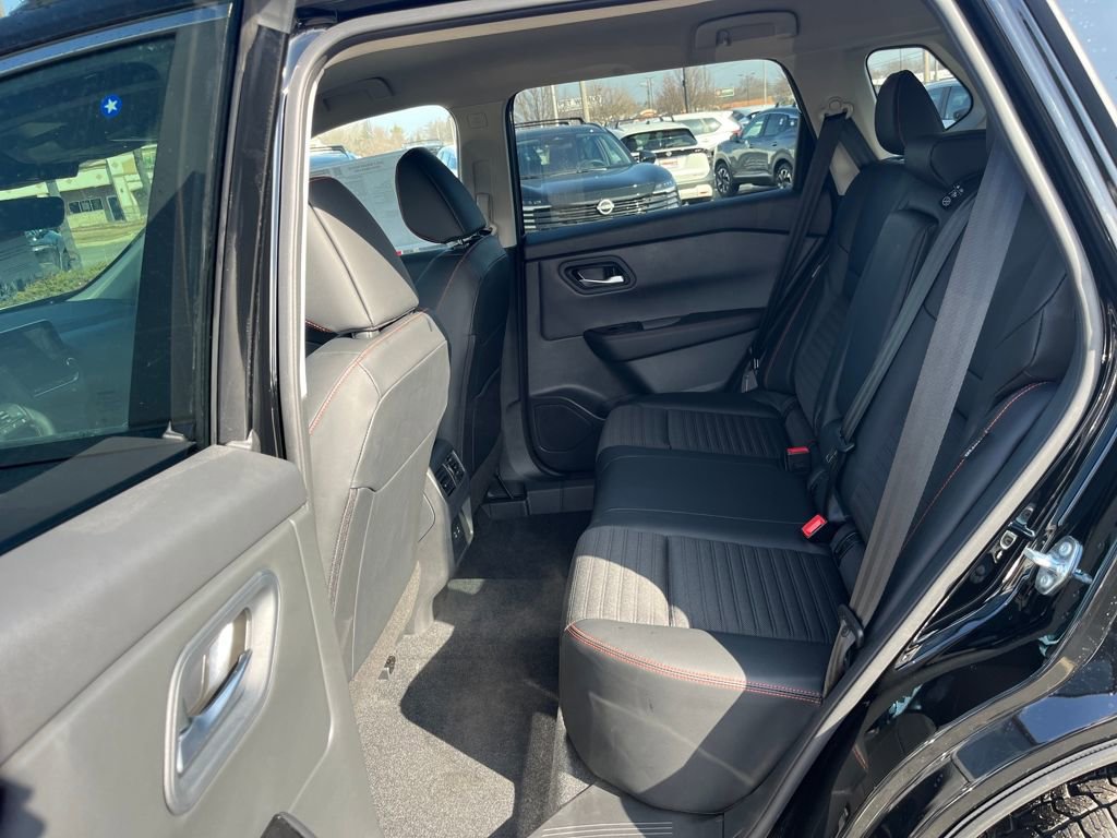 New 2026 Nissan Rogue SV image 14