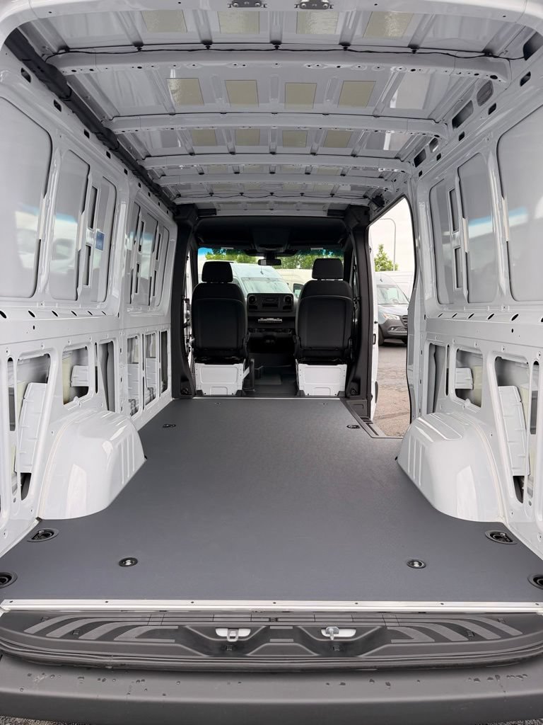 New 2026 Mercedes-Benz Sprinter 2500 image 27