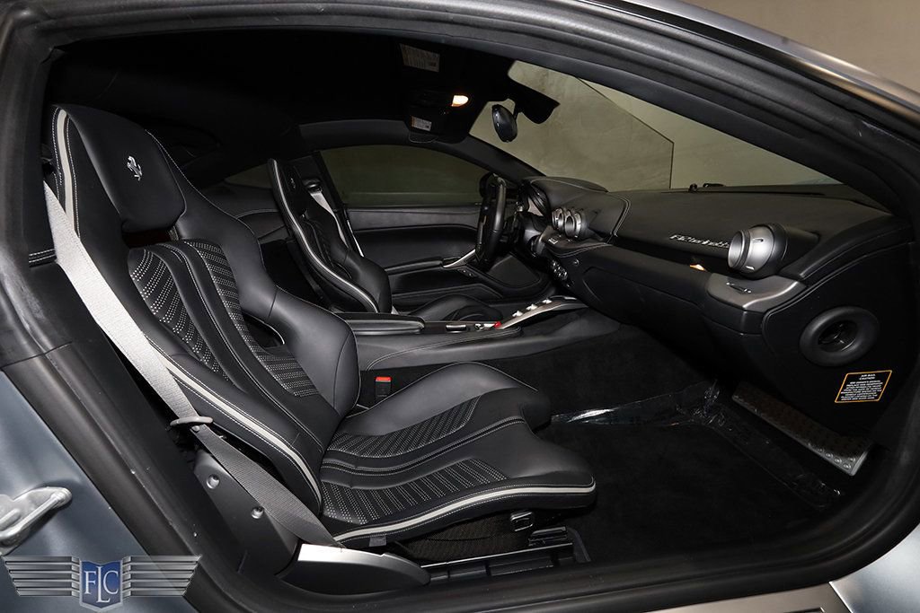 Used 2014 Ferrari F12 Berlinetta image 19