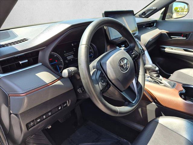 Used 2021 Toyota Venza Limited w/ Carpet Mat Package (TMS) AWD/4WD image 10